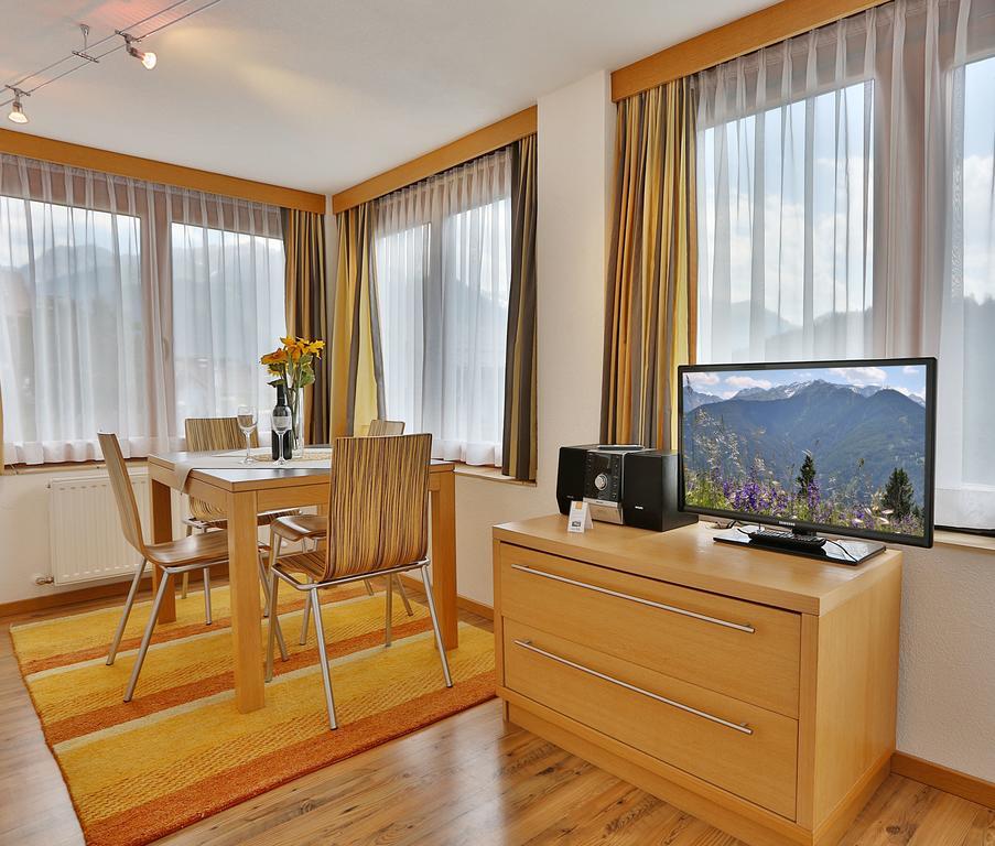 Apartmenthaus Joerg Serfaus Oda fotoğraf