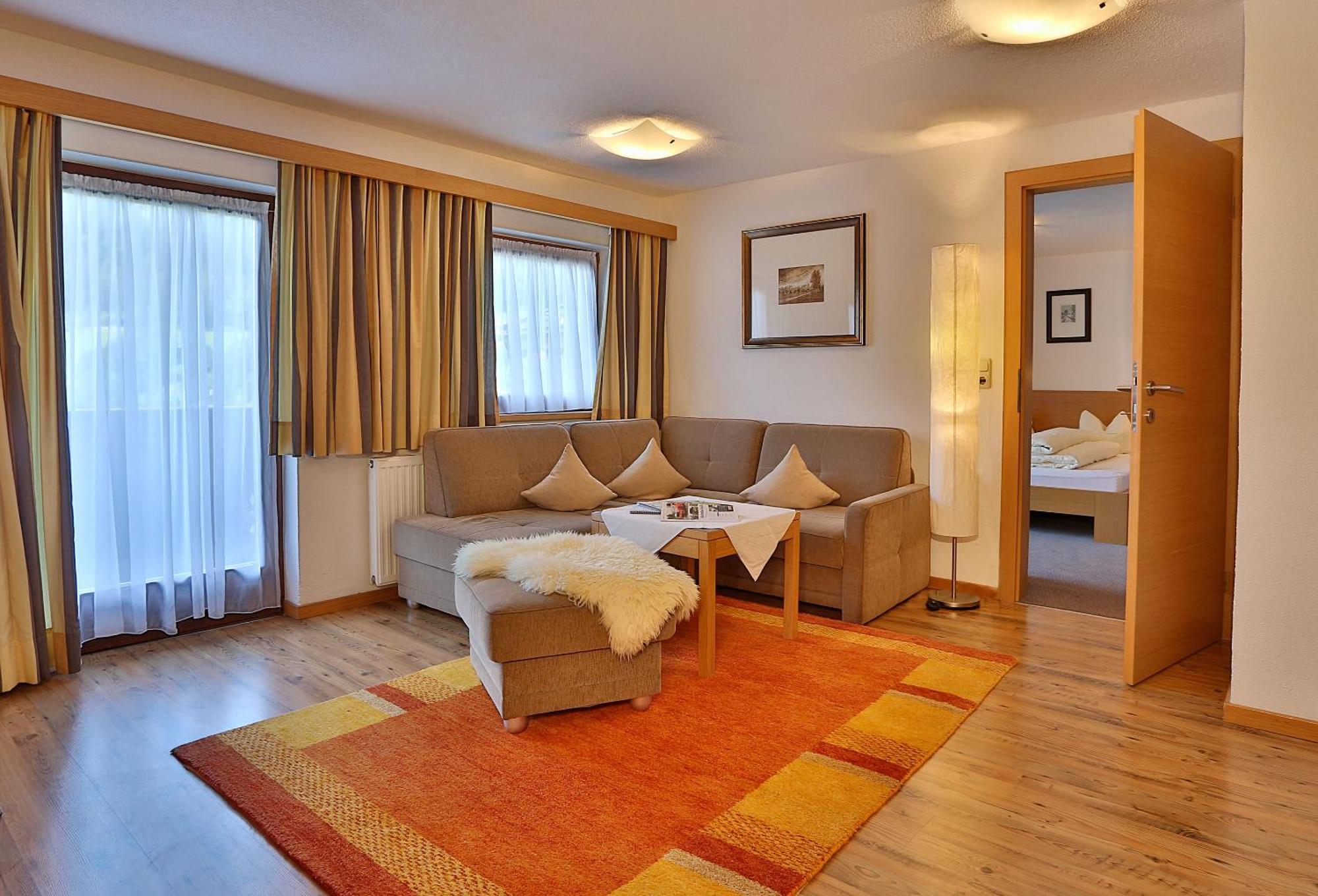 Apartmenthaus Joerg Serfaus Oda fotoğraf
